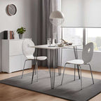 Skandinavisches Design Esstisch - Weiß mit Schwarzen Metallbeinen