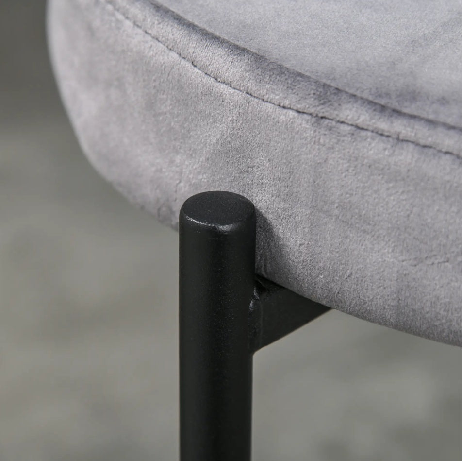 4er Set Stapelhocker Grau Samt – Platzsparender Sitzhocker Küche & Esszimmer