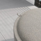 Hocker Hellgrau (56x56 cm) mit Stauraum – Leinenoptik Ottomane mit umkehrbarem Tablett-Deckel